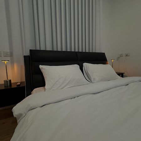 דירת נופש לגון נתניה Apartment Ngoại thất bức ảnh