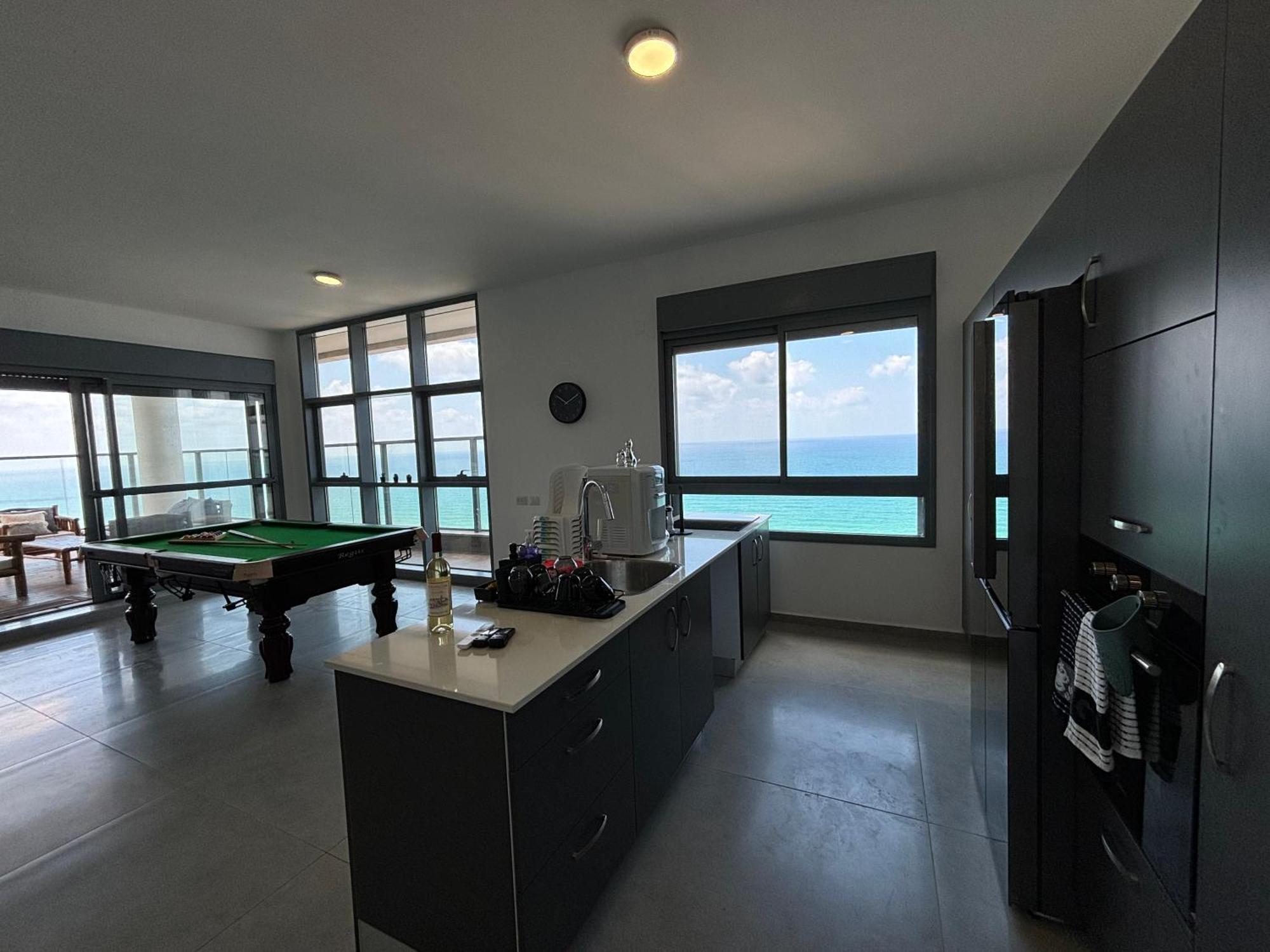 דירת נופש לגון נתניה Apartment Ngoại thất bức ảnh