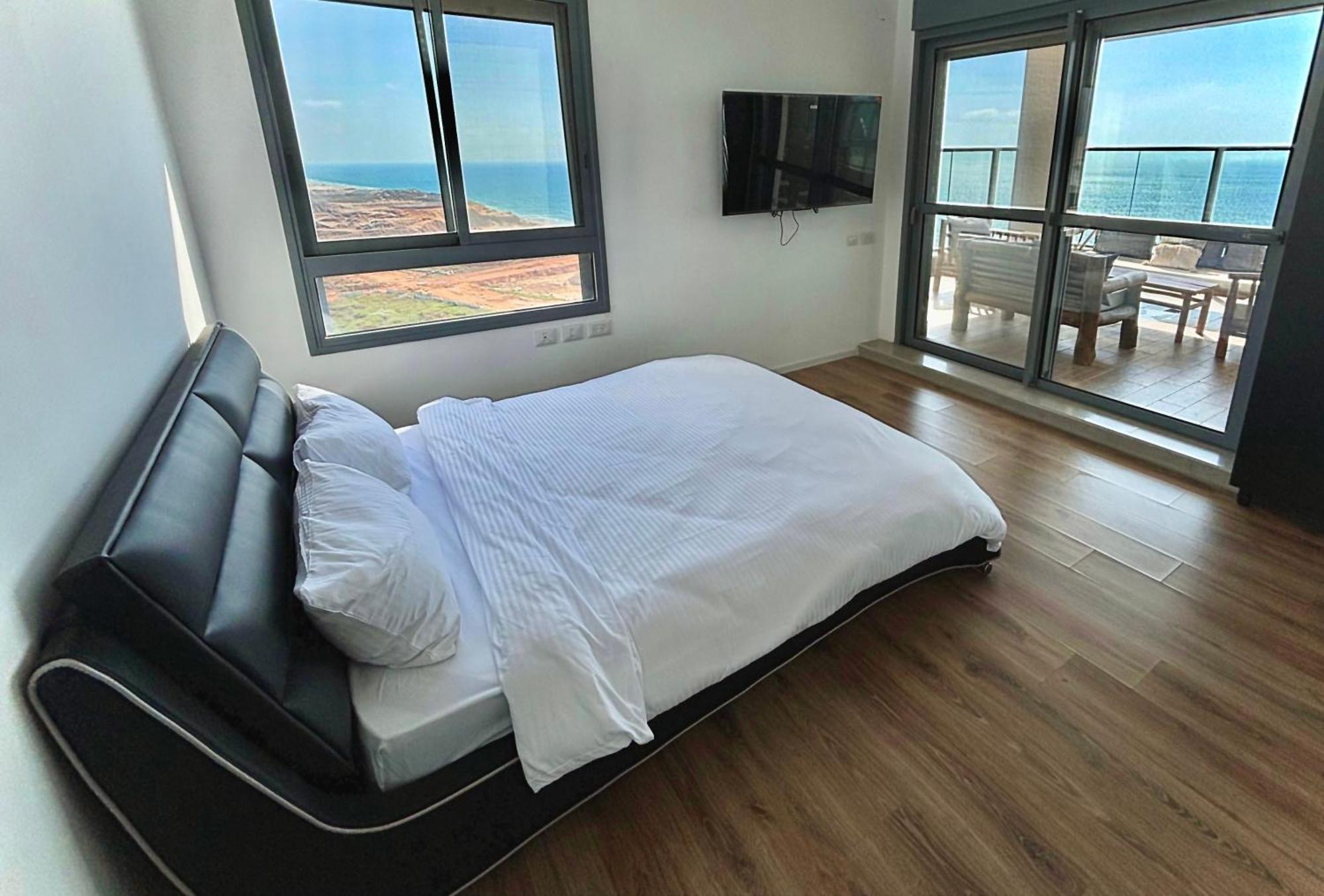 דירת נופש לגון נתניה Apartment Ngoại thất bức ảnh